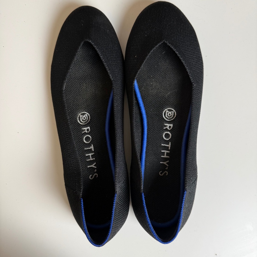 Rothys The Point Solid Black Pointed Toe Ballet Flats Womens 8 Washable Shoes
